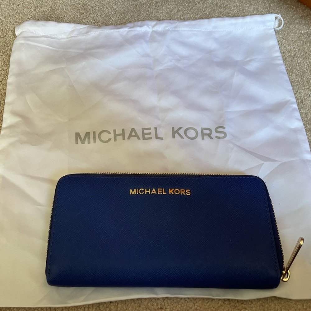 Blue Michael Kors Continental Zipper Wallet